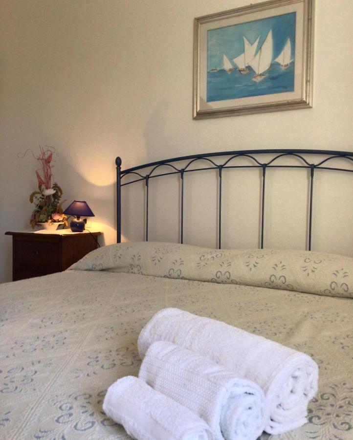 Agriturismo Lu Stabbiacciu อาเญ็นตู ภายนอก รูปภาพ